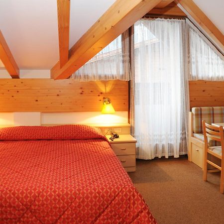 Hotel La Soldanella Moena Buitenkant foto