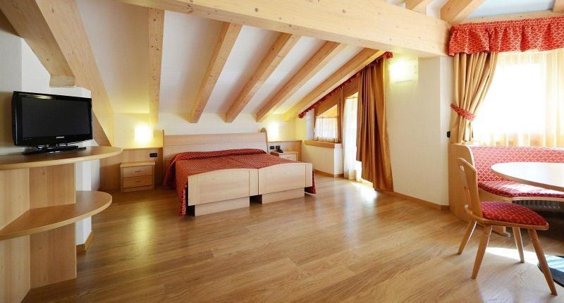 Hotel La Soldanella Moena Buitenkant foto