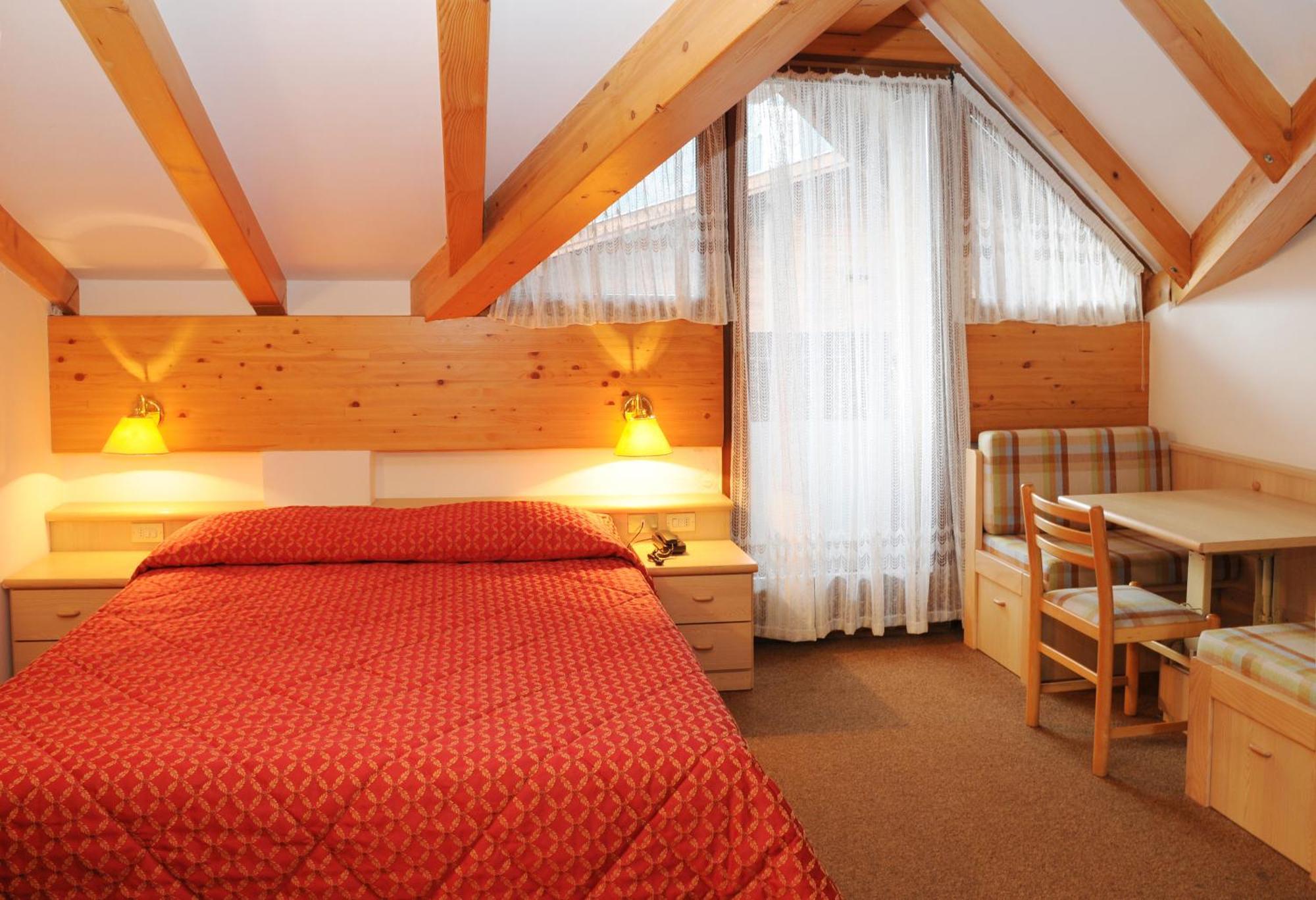 Hotel La Soldanella Moena Buitenkant foto