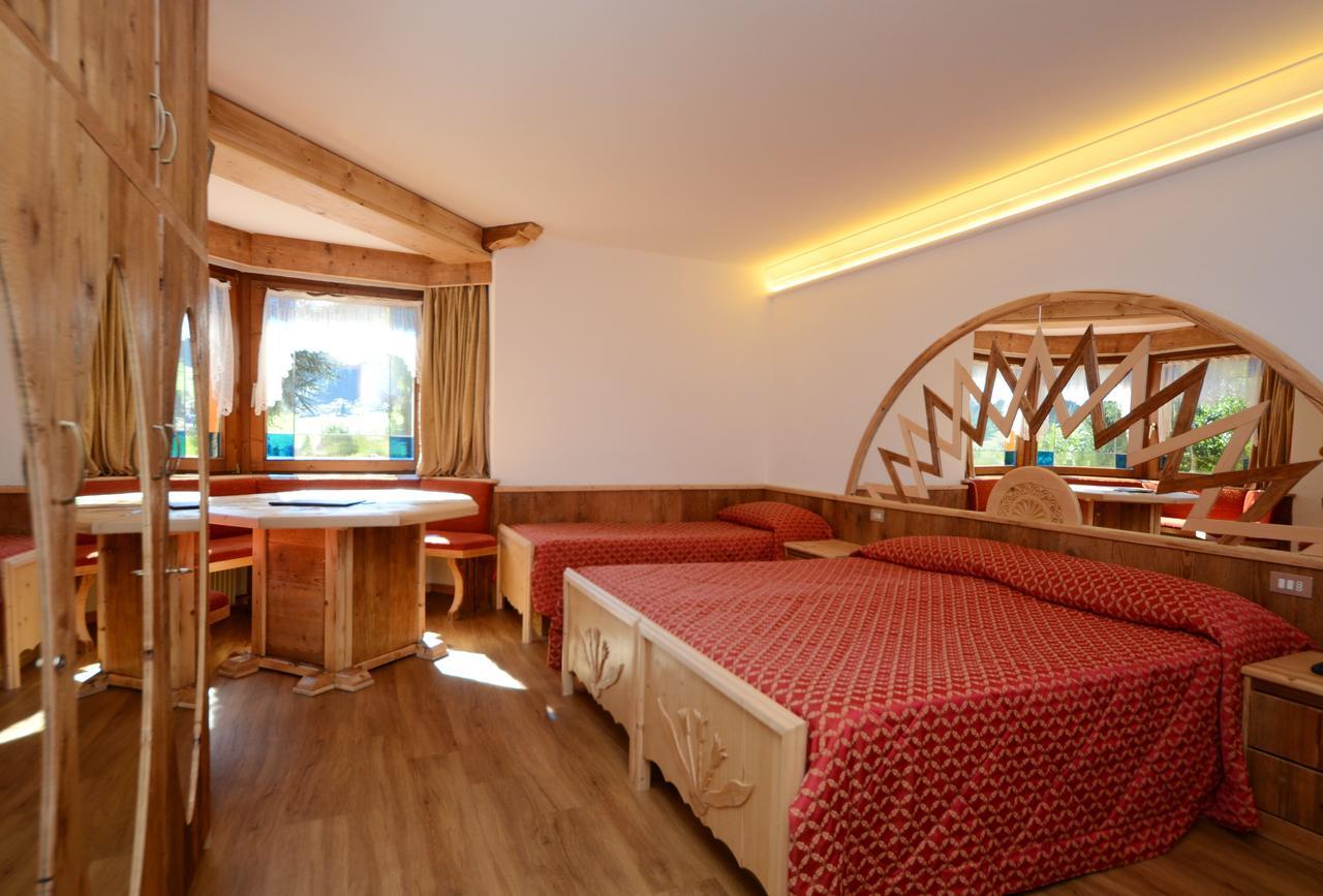 Hotel La Soldanella Moena Buitenkant foto