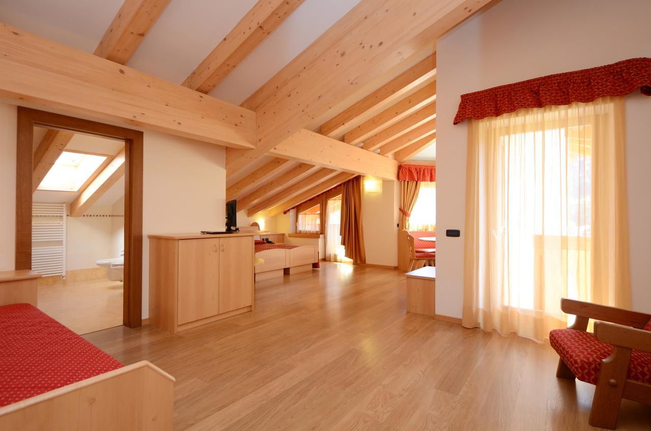 Hotel La Soldanella Moena Buitenkant foto